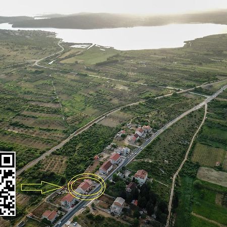 Apartment Nakic Vrpolje 外观 照片