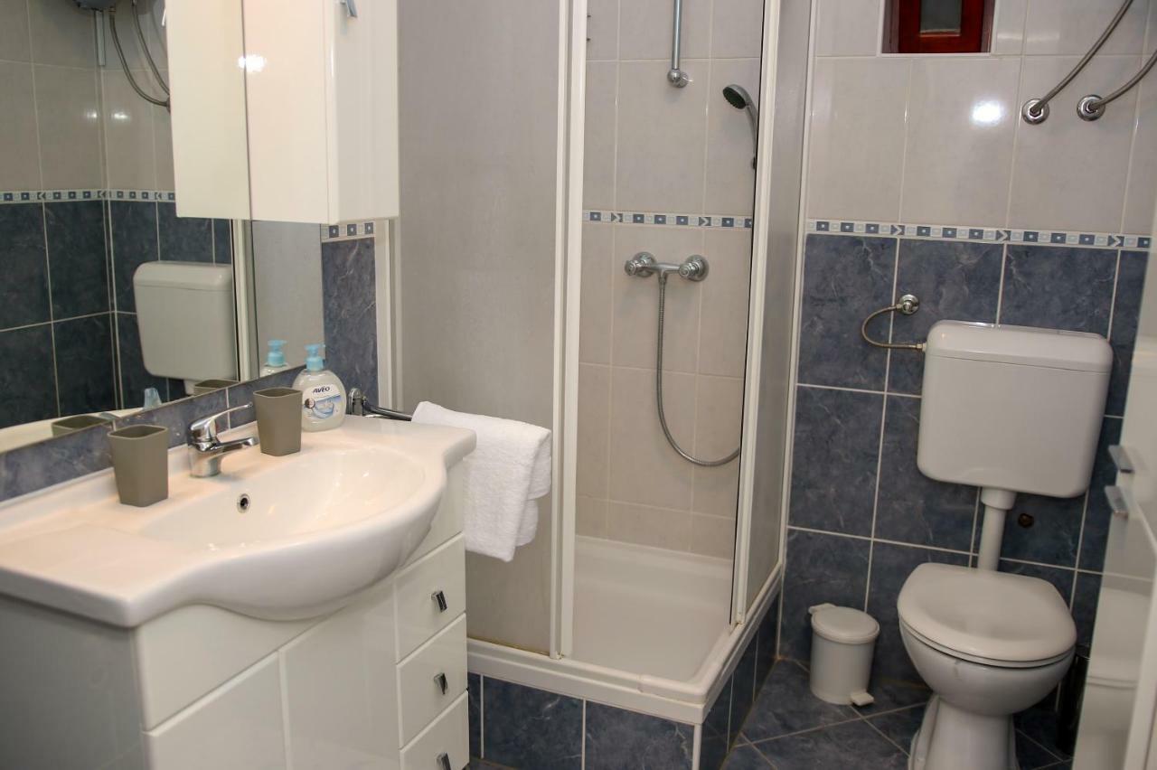 Apartment Nakic Vrpolje 外观 照片